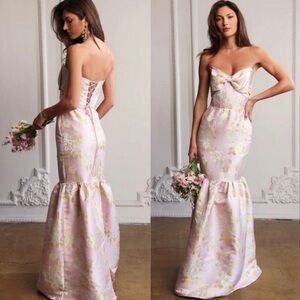 Beautiful perfect condition never worn V Chapman dress